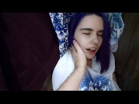 ❤️ 在壁櫥裡找到我姐姐並幫她射精 ❤❌ 超級色情 在色情 zh-tw.filmepornonline.ru ️❤